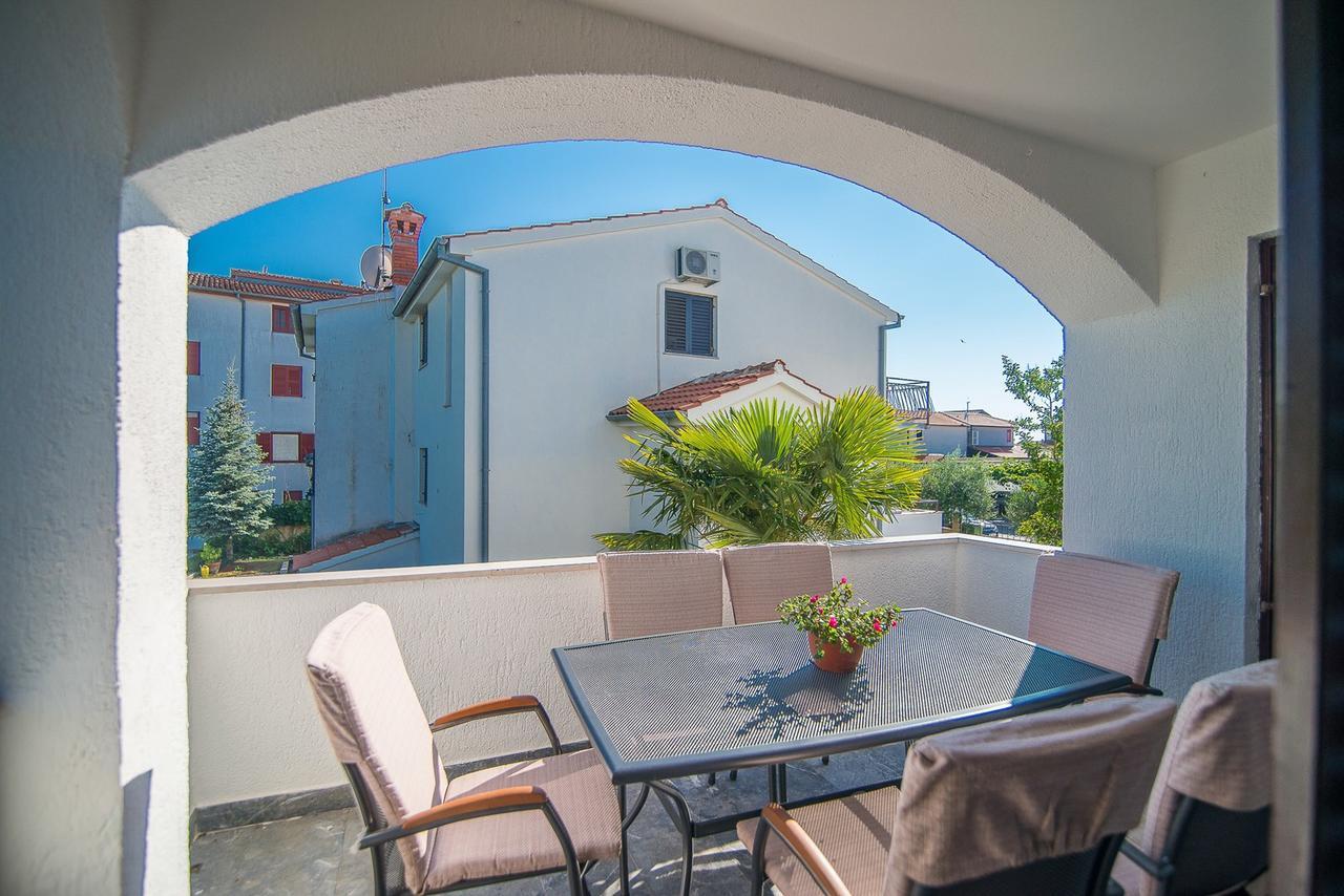 Apartments Dino Poreč Eksteriør billede