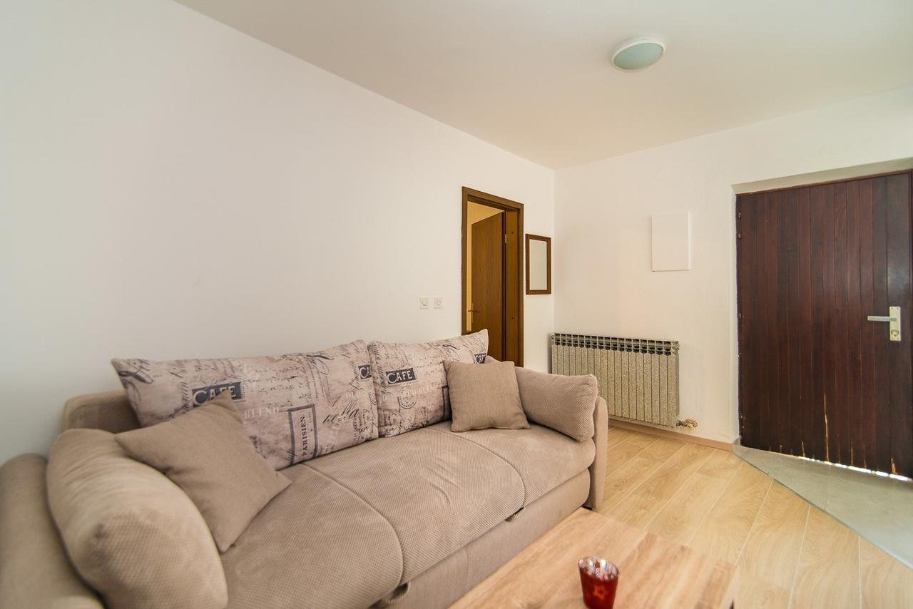 Apartments Dino Poreč Eksteriør billede