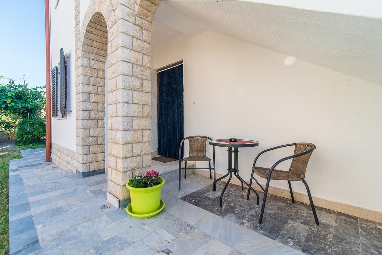 Apartments Dino Poreč Eksteriør billede